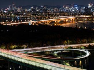 36. Yeniceköy'de Gece Hayatı ve Eğlence Mekanları